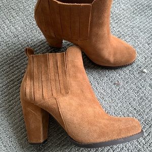 Splendid suede ankle boots size 8